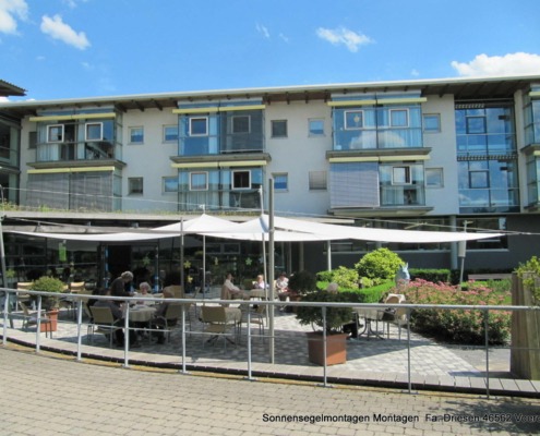 sonnensegel_seniorenheim_schattenspender